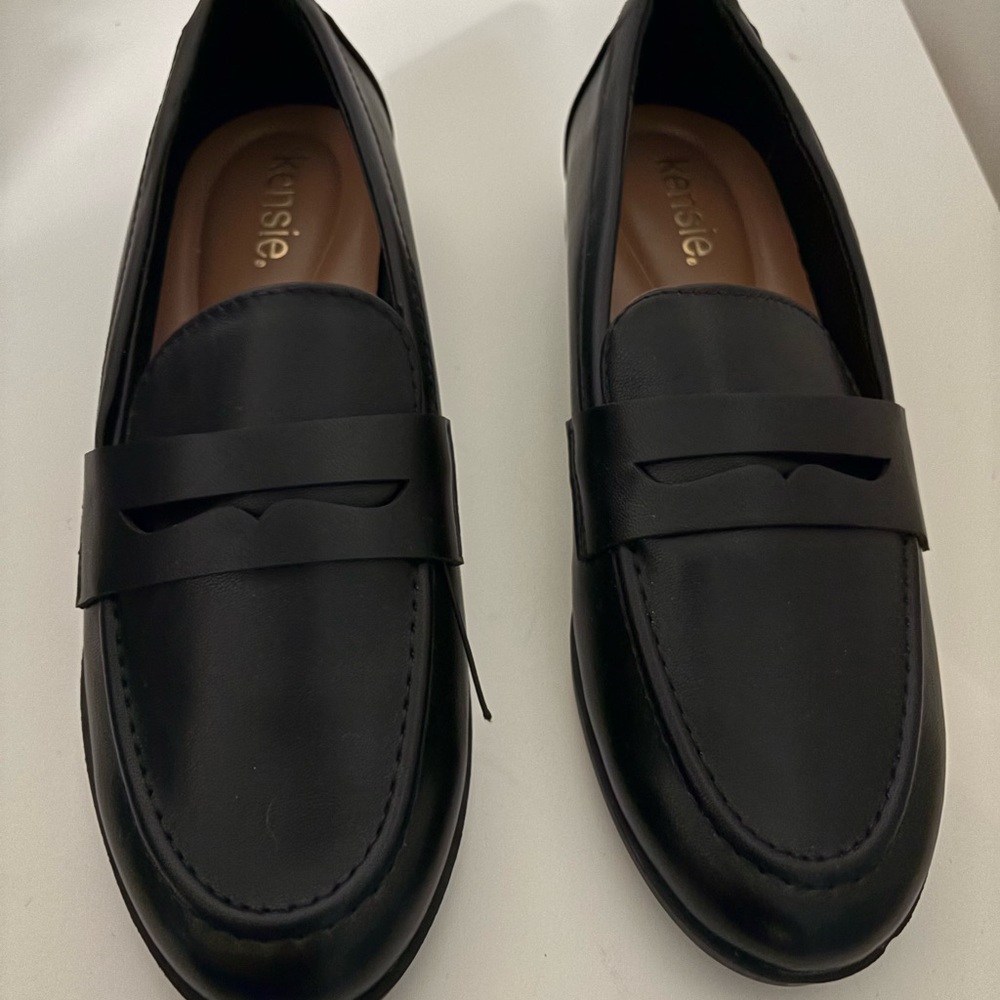 Kensie Women's Black Loafers
